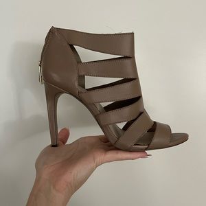 BCBG tan heels